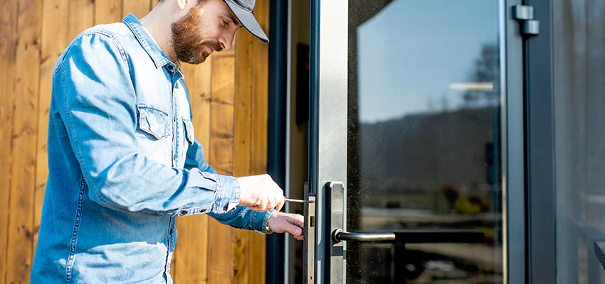 Frameless Glass Storefront Door Locks Replacement in Lucerne Valley, CA