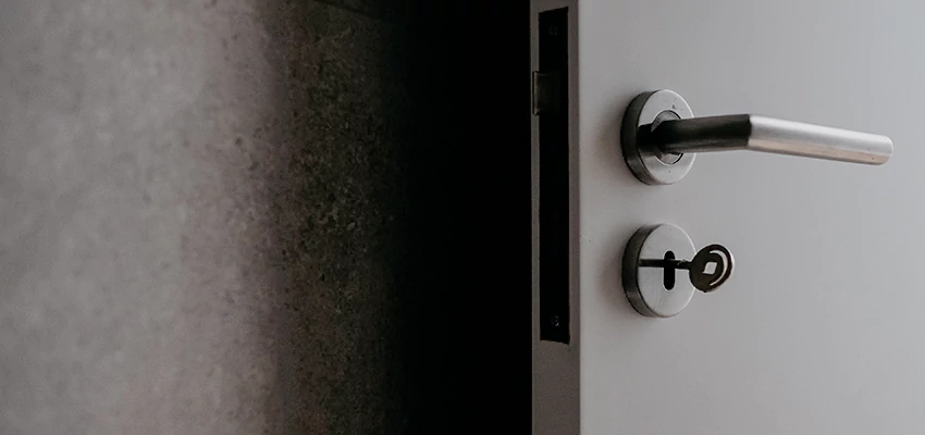 Front Door Handle Repair And Installation in Lucerne Valley, CA